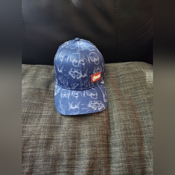 Disney Avengers hat - Picture 1 of 4